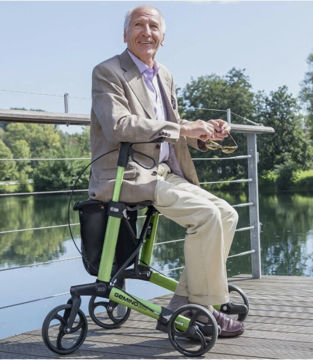واکر چرخ دار تاشو  Rollator رولیتور واکر آلمانی